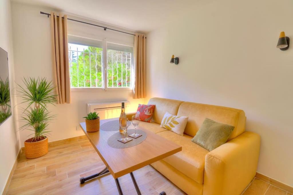 Charmant Studio Renove A Antibes, Plage A 10 Min A Pied Eksteriør bilde